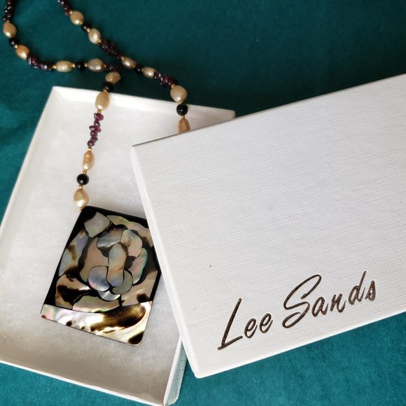 Vintage Lee sands pearls and garnet chunks mountain lion - Picture 4 of 4